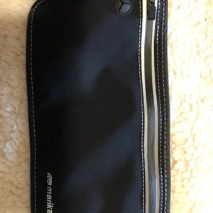 Marika waist pack, black